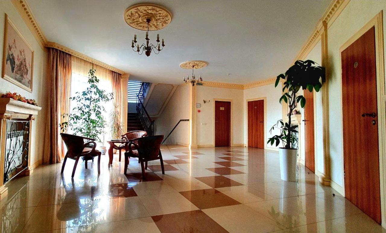 Hermes Resort Hotel With Medical Treatment Трускавец Екстериор снимка